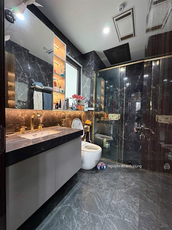 Bán nhà riêng phố lò đúc, lô góc, gần ô tô, full nội thất xịn dt 50m2 x 7 tầng thang máy, giá 26 tỷ