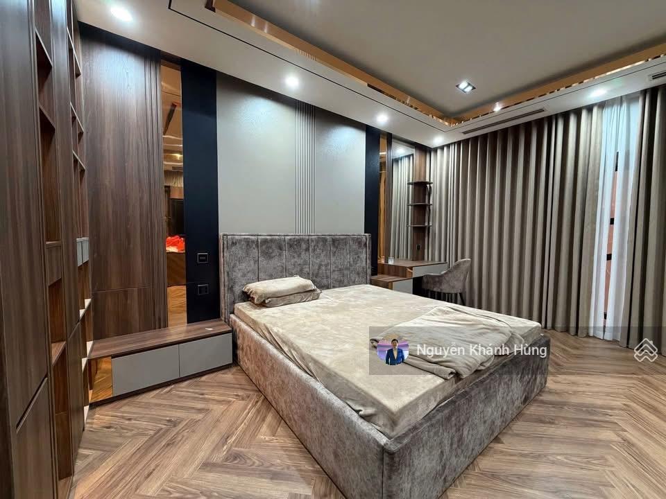 Bán nhà riêng phố lò đúc, lô góc, gần ô tô, full nội thất xịn dt 50m2 x 7 tầng thang máy, giá 26 tỷ