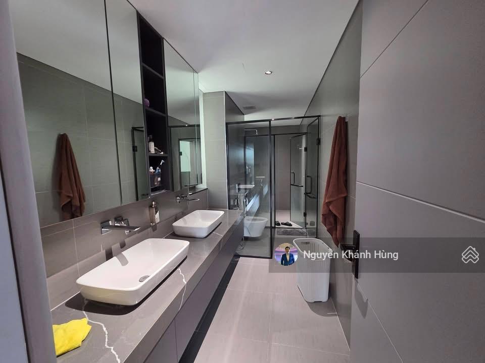 Bán nhà riêng phố nguyễn công hoan, full nội thất xịn, gara ô tô, thang máy, dt 100m2 x 5 tầng