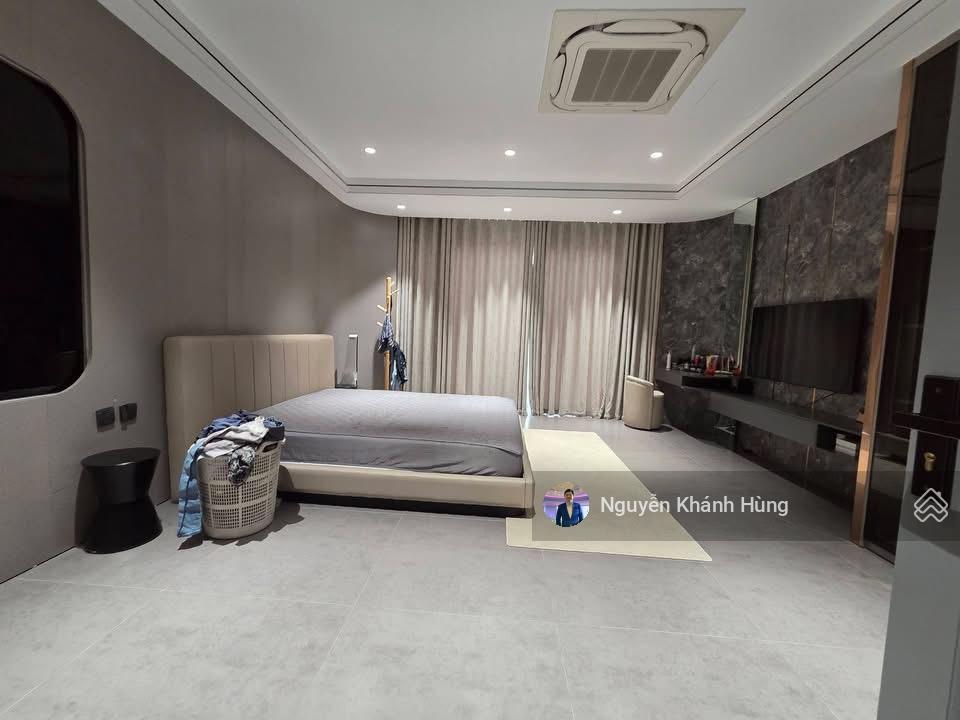 Bán nhà riêng phố nguyễn công hoan, full nội thất xịn, gara ô tô, thang máy, dt 100m2 x 5 tầng