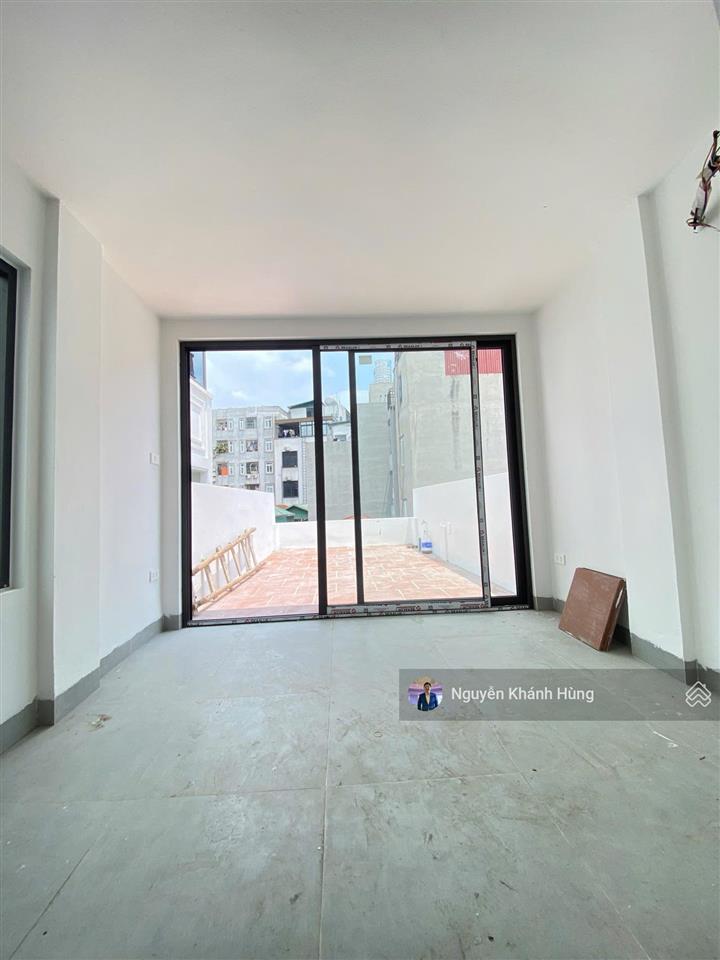 Bán nhà riêng phố đường láng, lô góc, ngõ thông, gần phố, thang máy, dt 40m2 x 6 tầng, giá 12.8 tỷ