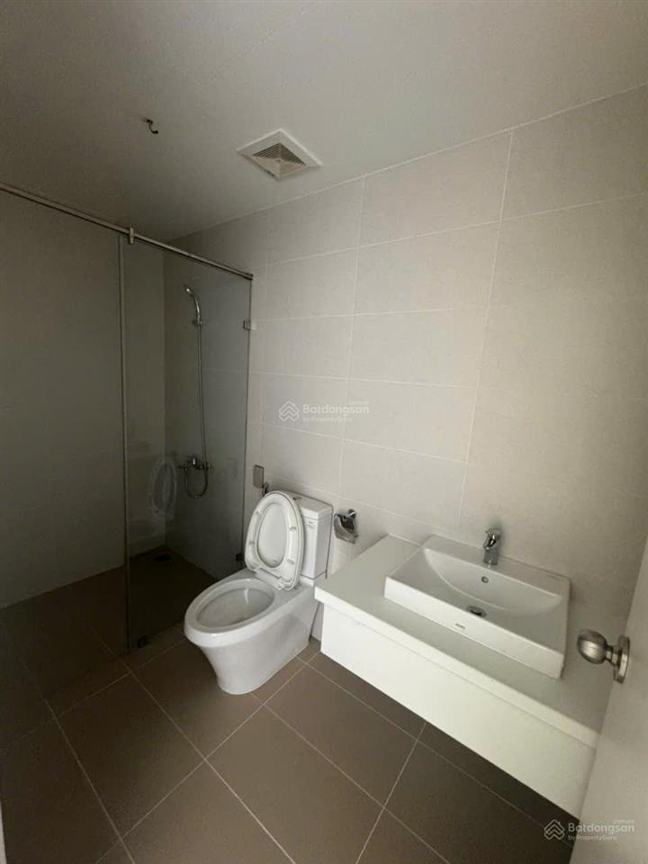 Bán căn hộ 3pn full nội thất mặt tiền đường nguyễn văn linh  8,4 tỷ  154m2  0931 272 ***