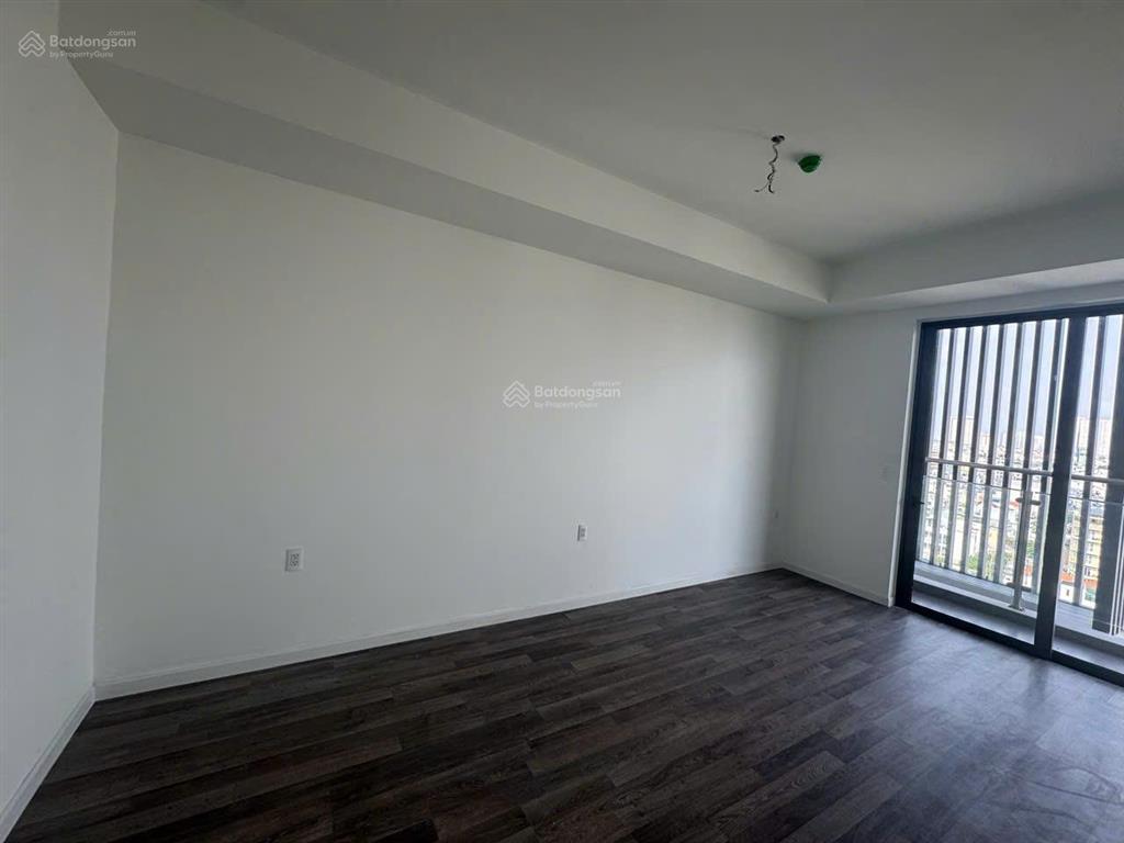 Bán căn hộ 3pn full nội thất mặt tiền đường nguyễn văn linh  8,4 tỷ  154m2  0931 272 ***