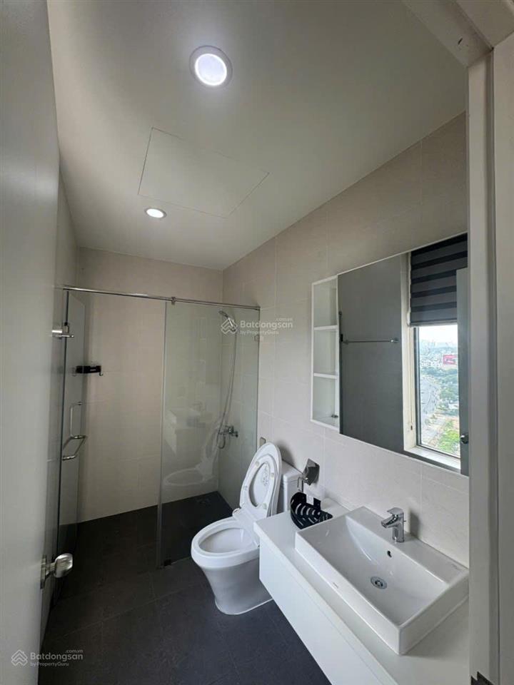 Bán căn hộ 3pn full nội thất mặt tiền đường nguyễn văn linh  8,4 tỷ  154m2  0931 272 ***