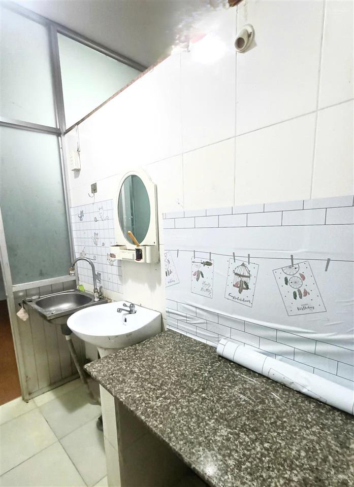 Căn hộ cũ trung tâm quận 5, 2 mặt trần hưng đạo b và võ văn kiệt, 2pn2wc chỉ 1,6 tỷ, 0931 272 ***