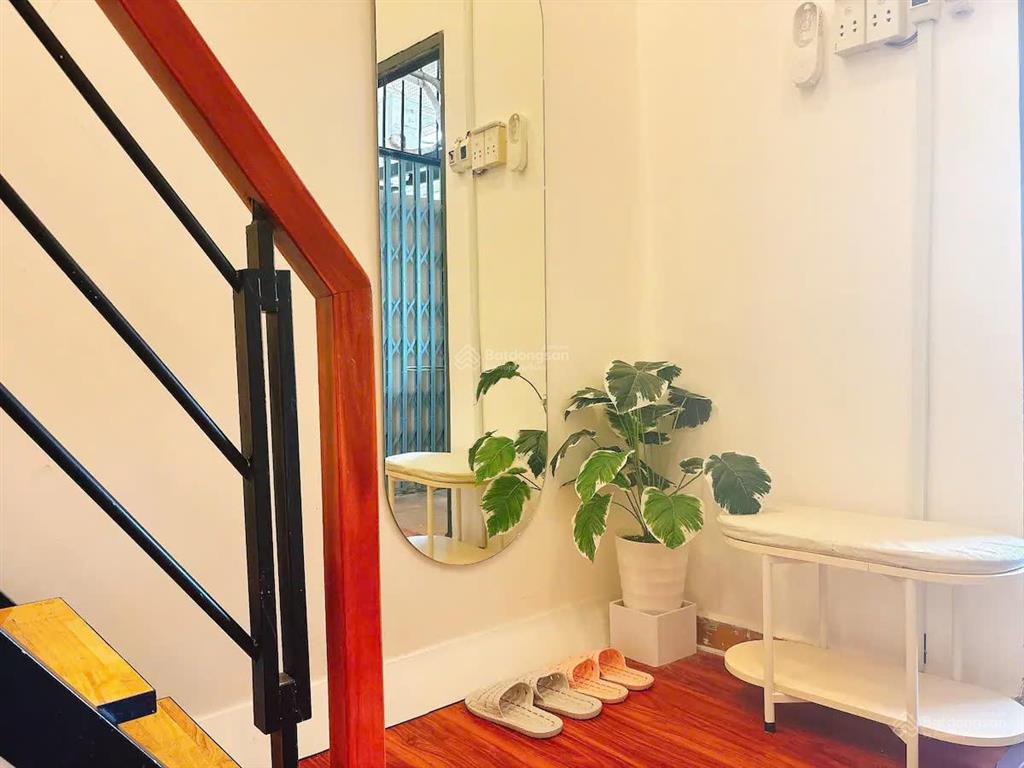 Bán căn hộ tầng 2 chung cư 158d pasteur vị trí trung tâm gần phố đi bộ nguyễn huệ 2pn 2wc  4,2 tỷ