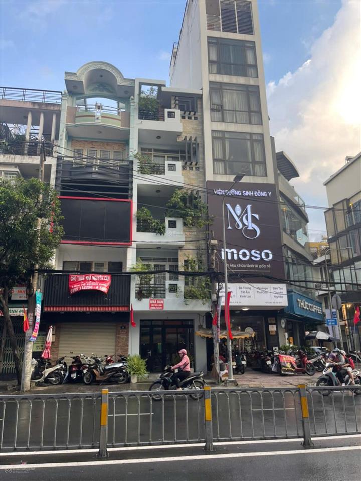 Bán nhà mặt tiền 18  20 đường 41 p. khánh hội, dt 8.8x15m, giá 59.5 tỷ