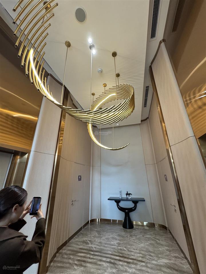 Dualkey 92,2m2 view trực diện pháo hoa, sông hàn, cầu rồng  giá ngộp cần ra hàng gấp