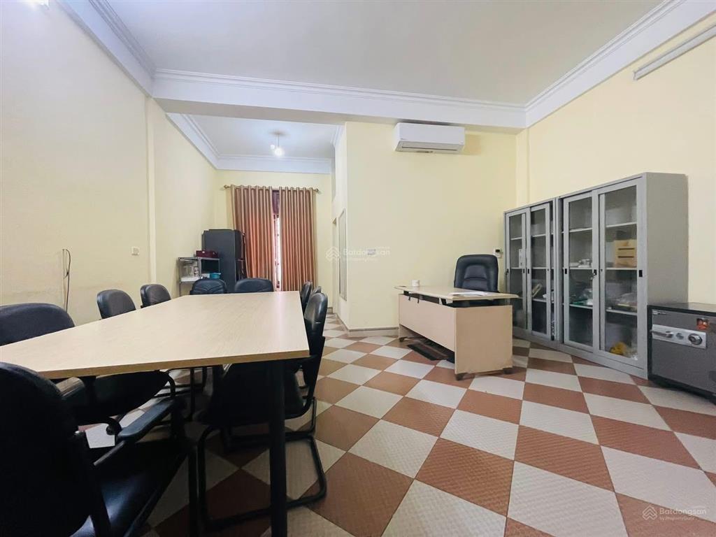 Hàng kín! siêu hiếm, trần khát chân 105m2  6 tầng  dòng tiền 600tr/năm  chỉ 21.5 tỷ
