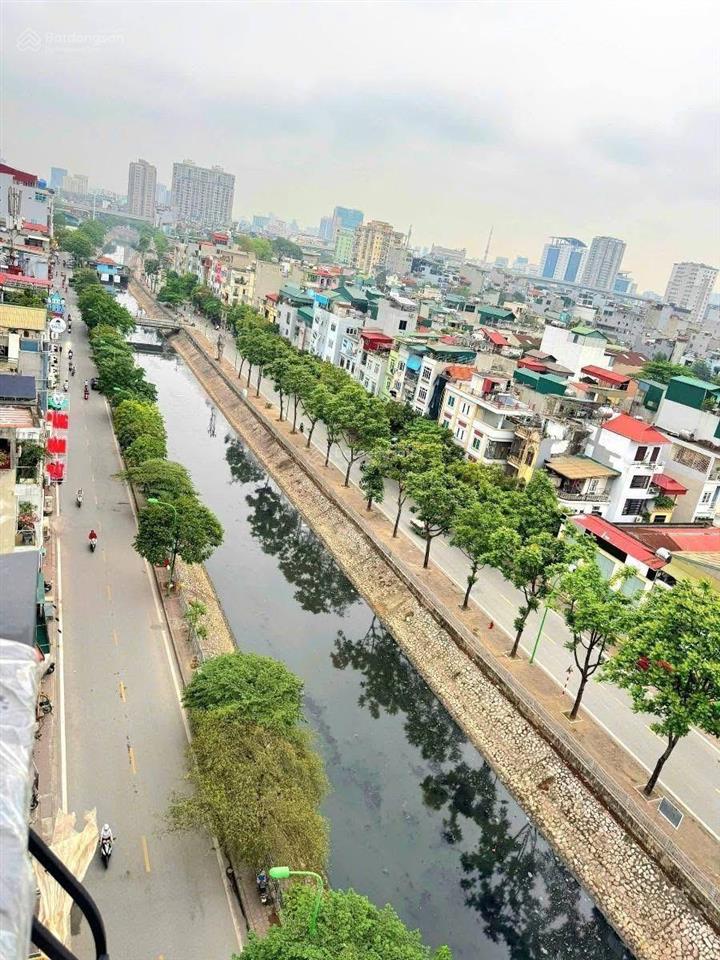 Hàng độc! mặt phố nguyễn lân 100m 5t mt 11.8m thang máy lô góc vỉa hè  giá đầu tư 32.8 tỷ
