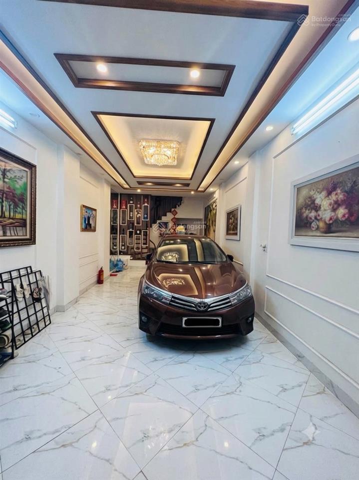 Phân lô vip tôn đức thắng 45m 5 tầng ô tô vào nhà gara riêng lõi đống đa 14,8 tỷ