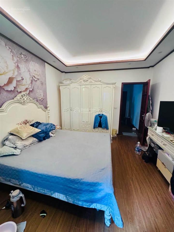 Phân lô vip tôn đức thắng 45m 5 tầng ô tô vào nhà gara riêng lõi đống đa 14,8 tỷ