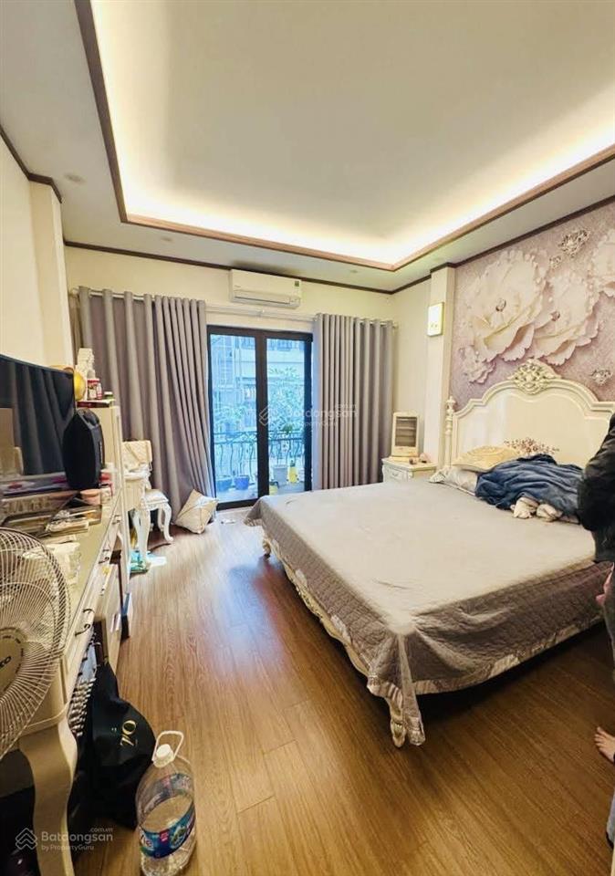 Phân lô vip tôn đức thắng 45m 5 tầng ô tô vào nhà gara riêng lõi đống đa 14,8 tỷ