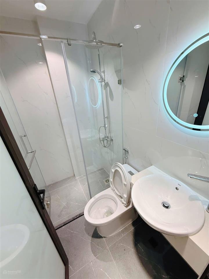 Giảm sốc 6 tỷ  tôn đức thắng  phân lô vip 50m x 4 tầng  ô tô tránh  full nội thất 15.2 tỷ