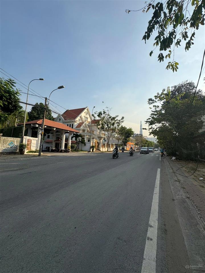 Rẻ nhất quận 2  bán gấp biệt thự compound thảo điền 870m2  chỉ 115 tỷ tl