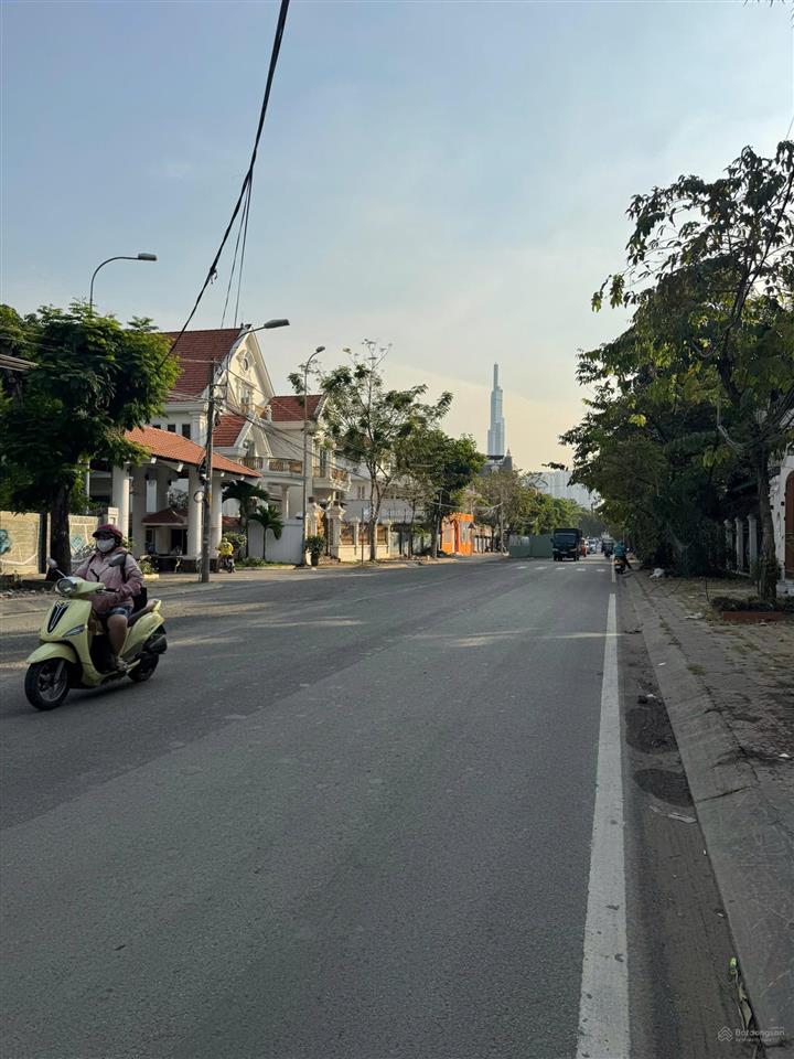 Rẻ nhất quận 2  bán gấp biệt thự compound thảo điền 870m2  chỉ 115 tỷ tl