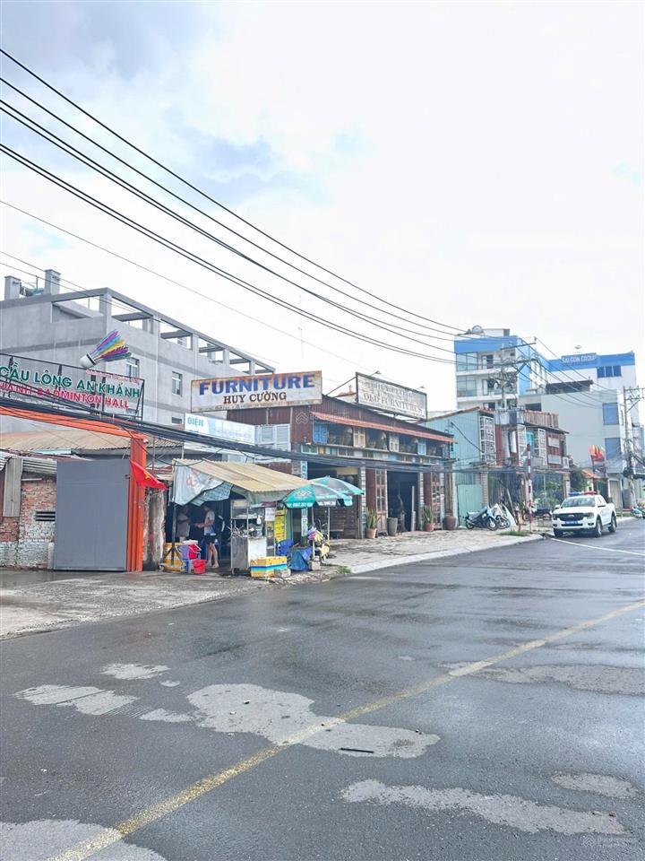 Bán lô đấy xây 2 hầm 12 tầng. mặt tiền lương định của, ngay vòng xoay trần não. giá chỉ 366 tr/m2