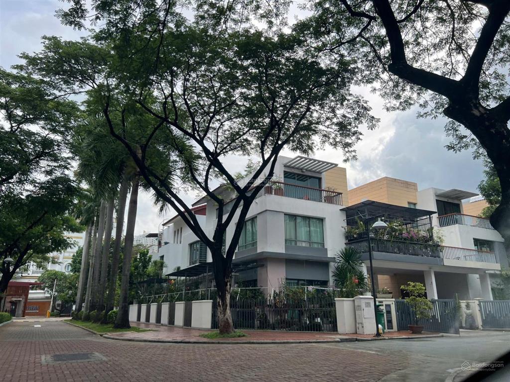 Rẻ nhất thị trường  bán biệt thự khi vip riviera  288m2, view sông, giá 112 tỷ