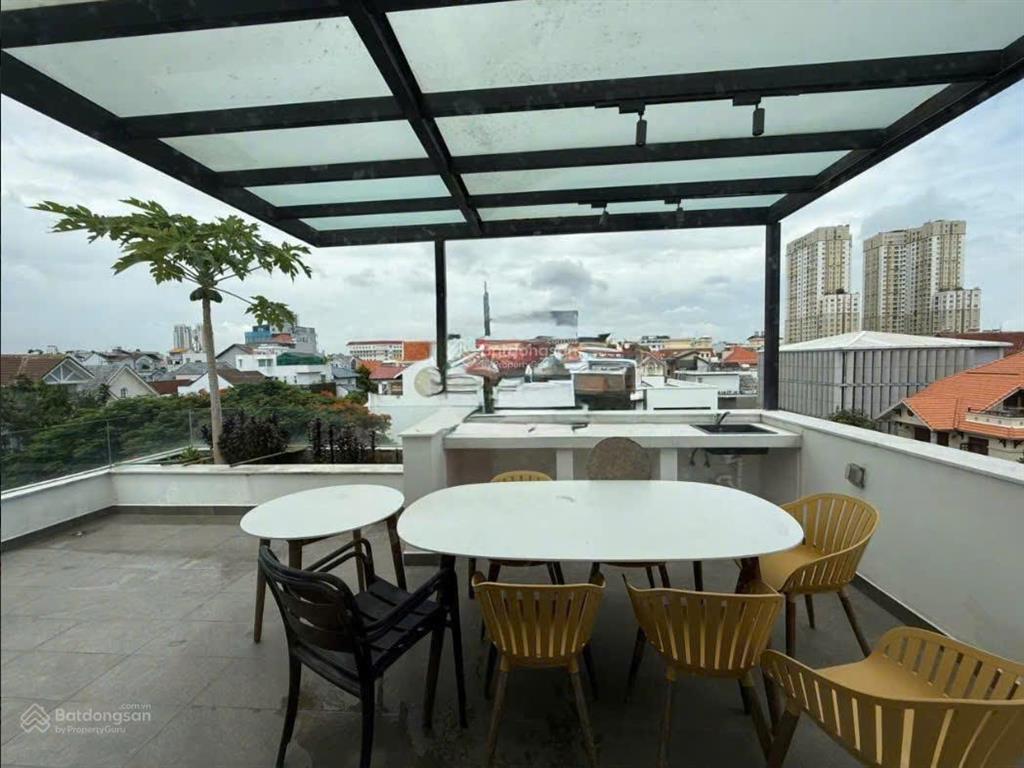 69 tỷ  bán biệt thự hồ bơi nguyễn văn hưởng tđ q2  dt 171m2  hầm 4 lầu  chdir 69 tỷ tl