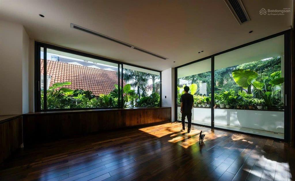 Biệt thự hiện đại, có hồ bơi siêu đẹp nội khu nguyễn văn hưởng, thảo điền, quận 2  12x25, 110 tỷ