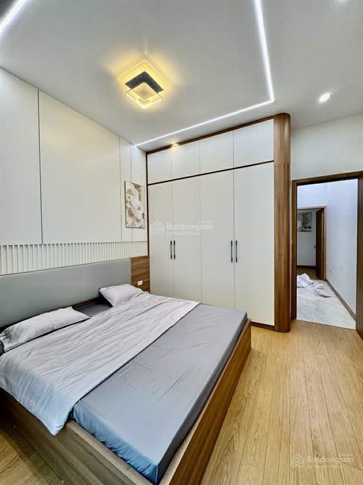 Anh nam bác sỹ bán nhà đẹp phố kim ngưu để lên nhà to 46 m2 6t 4 ngủ thang máy ô tô đỗ cửa
