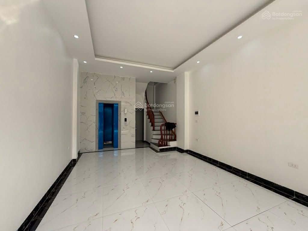 Nhà đẹp mới ngõ 203 phố kim ngưu, hai bà trưng 46m², 6t, 4n, ngõ to ô tô, thang máy, ở vượng khí