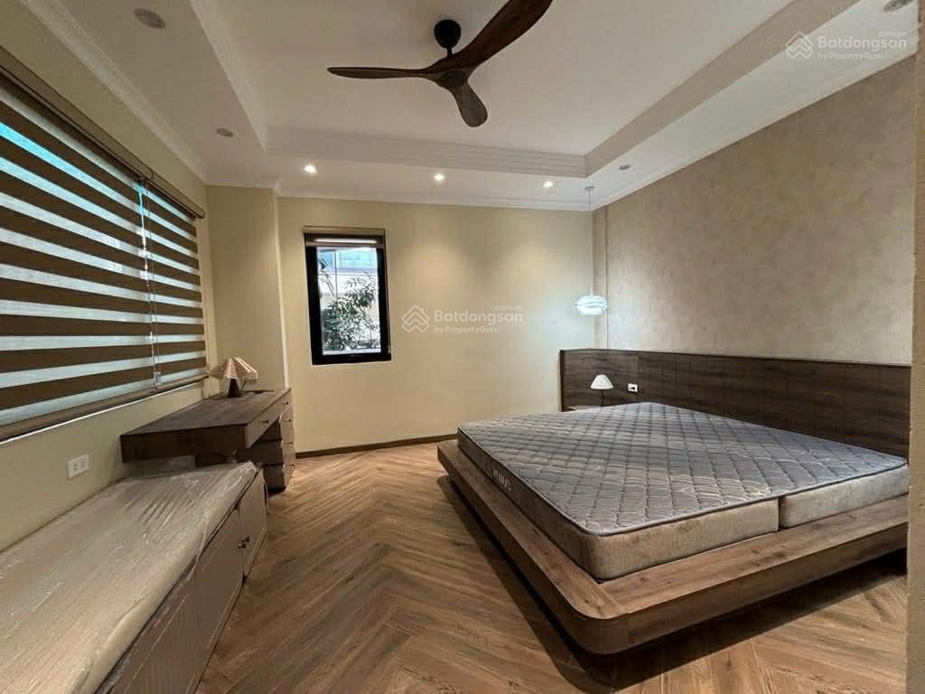Cần bán nhà đẹp phố kim ngưu  quận hai bà trưng 49m2 5tầng thang máy vf3 vào nhà tốt