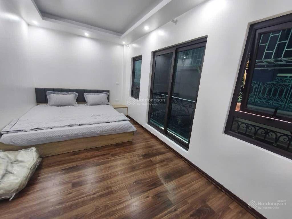 Bán nr trương định, giá siêu hời 9,845 tỷ, 42m2, 4pn, 5wc, 5 tầng thang máy gần ngã tư chợ mơ