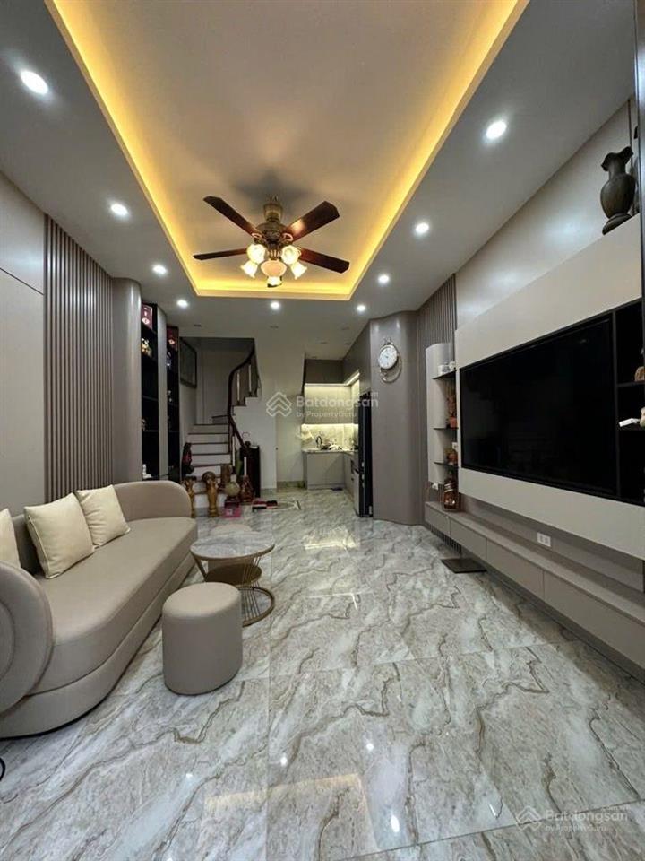 Bán nhà đẹp ngõ 204 phố hồng mai  hai bà trưng  48m2 5 tầng 4 đẹp ở luôn hơn 8 tỷ
