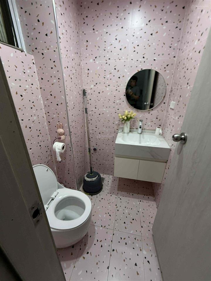 Chỉ hơn 9 tỷ có nhà đẹp 20m ra mặt phố trương định  hai bà trưng 5 tầng thang máy mới đẹp ở luôn