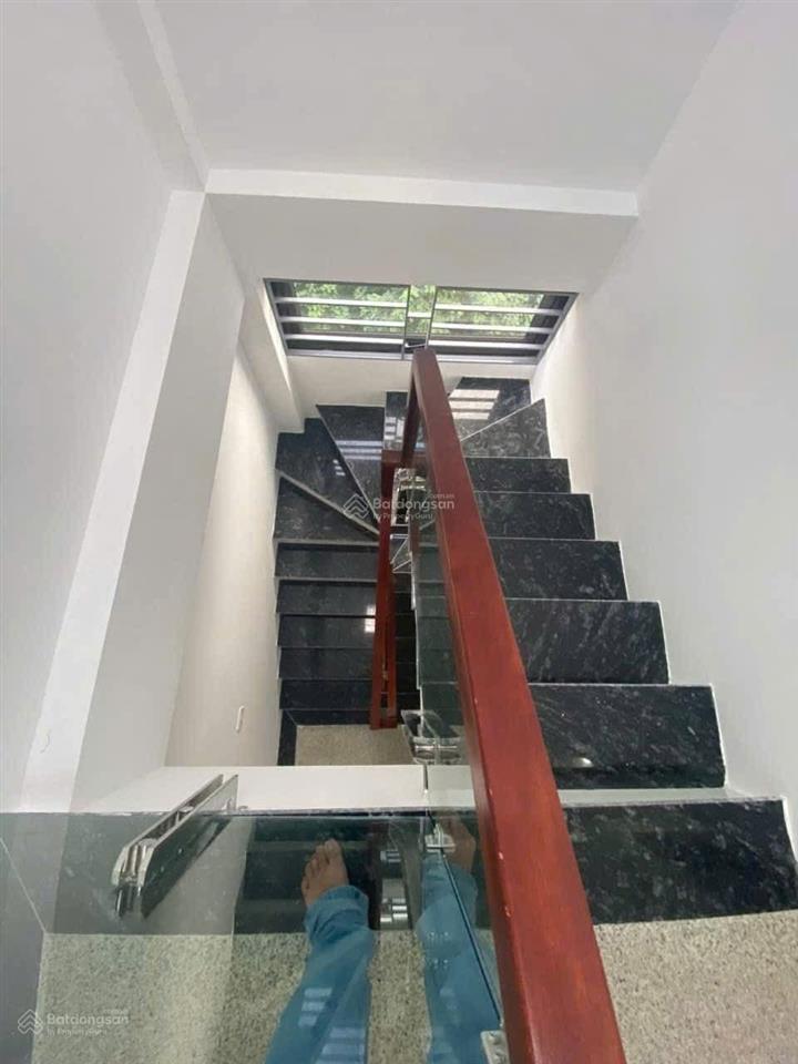 Cần bán gấp nhà đẹp mới xây phố kim ngưu  hbt 48m2 5t 4 ngủ thang máy ô tô đỗ cửa kinh doanh tốt