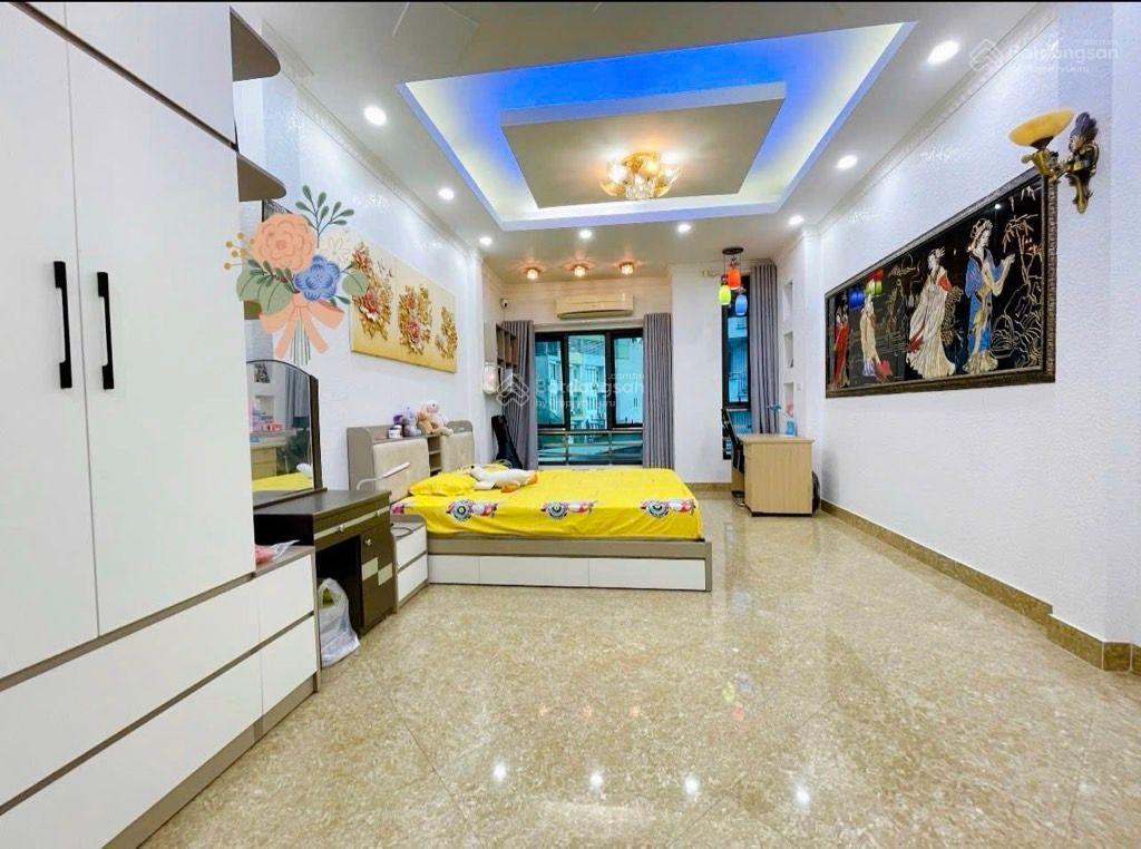 Bán nhà dân xây khu phân lô đẹp đền lừ trung tâm quận hoàng mai  ô tô vào nhà 52m2 4 tầng giá tốt