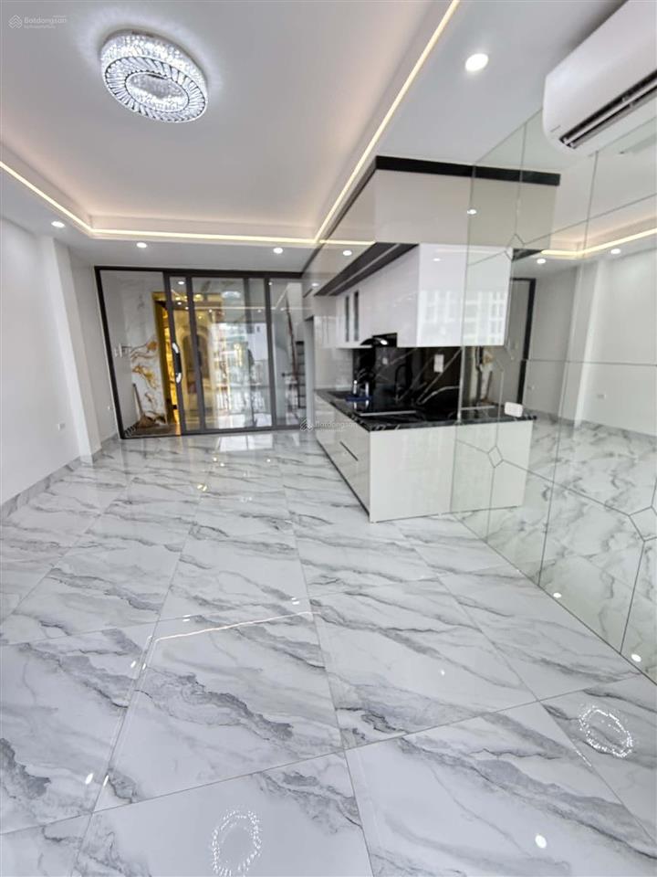 Cần bán nhà mặt phố trung tâm quận hoàng mai 48m 7 tầng thang máy  ô tô  kinh doanh cho thuê tốt