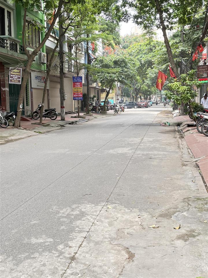 Chính chủ cần tiền bán gấp mảnh đất đẹp tại trâu quỳ  gia lâm view hồ cực đẹp 48,6m² mt4.2m