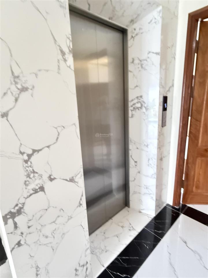 Bán gấp nhà mới phố dương văn bé hbt  56m2 6 tầng ô tô thang máy  full nội thất sau time city