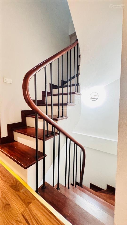 Cần đáo hạn ngân hàng  bán nhà phố lê thanh nghị  hbt  35m2 5 tầng 4 ngủ đẹp ở luôn  hơn 7 tỷ