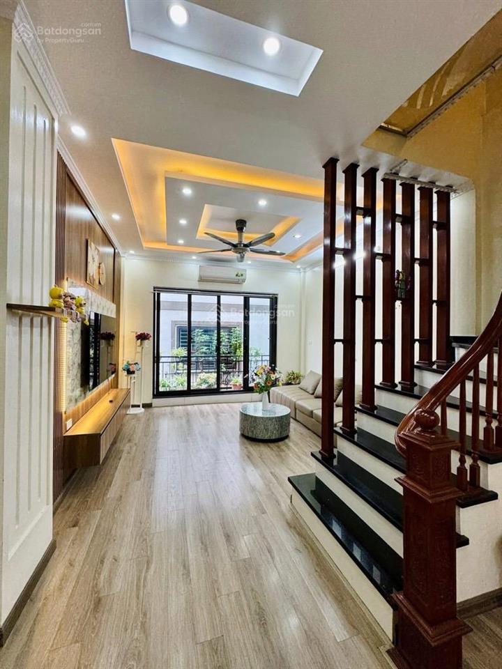 Chính chủ cần bán nhà phố minh khai hbt gần time city  50m2 4 tầng 4 ngủ đẹp ở luôn nhỉnh 8 tỷ