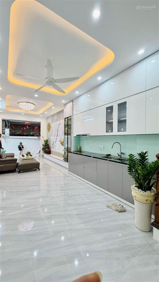 Bán gấp nhà đẹp mới coong 15m ra mặt phố bạch mai, quận hai bà trưng, hà nội 45m2 6 tầng thang máy