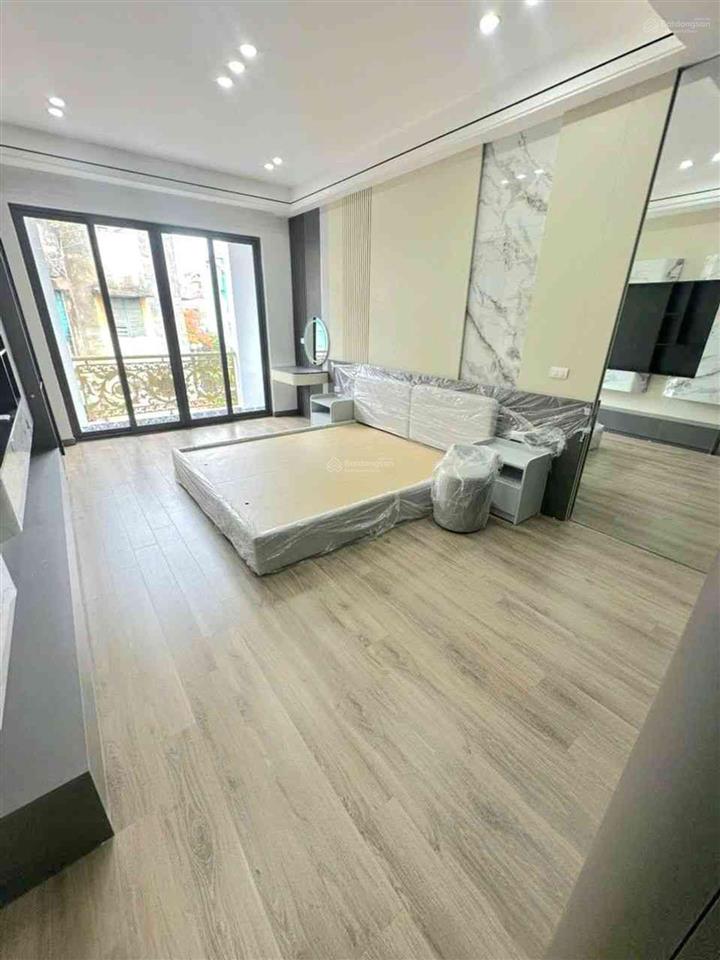 Cần bán nhà mặt phố trung tâm quận hoàng mai 46m2 7 tầng thang máy ô tô kinh doanh cho thuê tốt