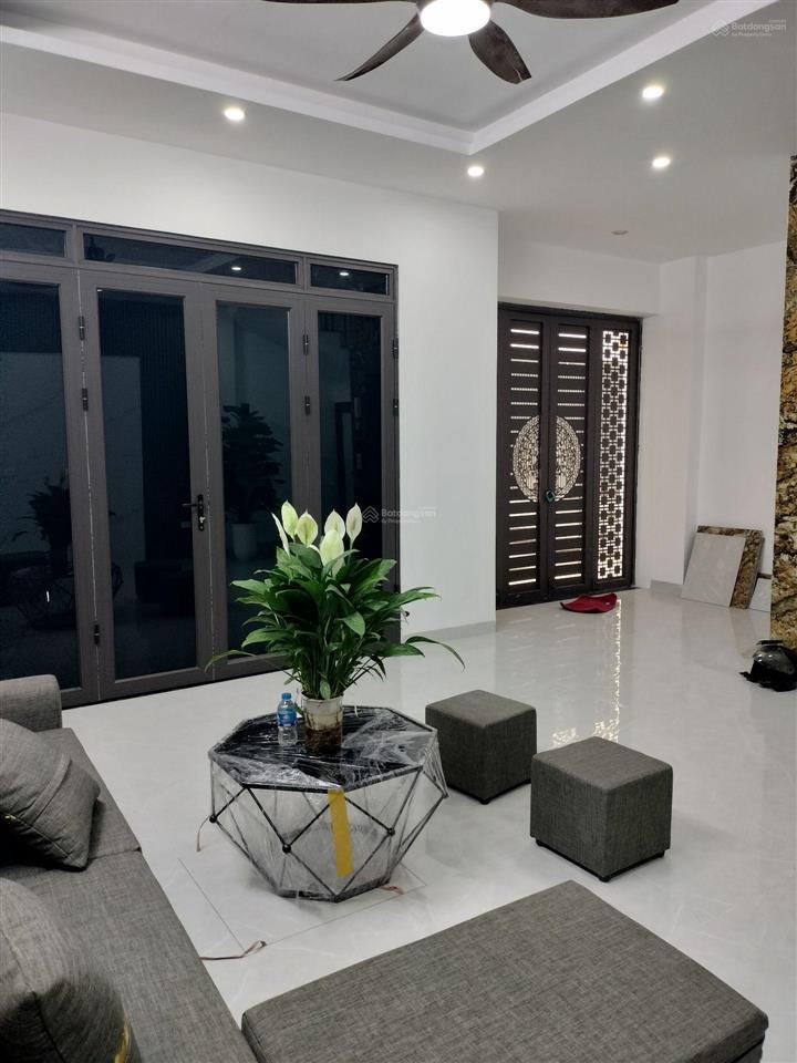 Cần bán nhà phố kim ngưu  hbt 49m2 5t 5ngủ ngõ ô tô thông thoáng, nhỉnh 8 tỷ