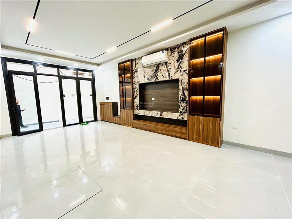 Bán nhà đẹp phố trần khát chân hbt50m2 5t thang máy ô tô gần nhà không quy hoạch giá mềm hơn 10 tỷ