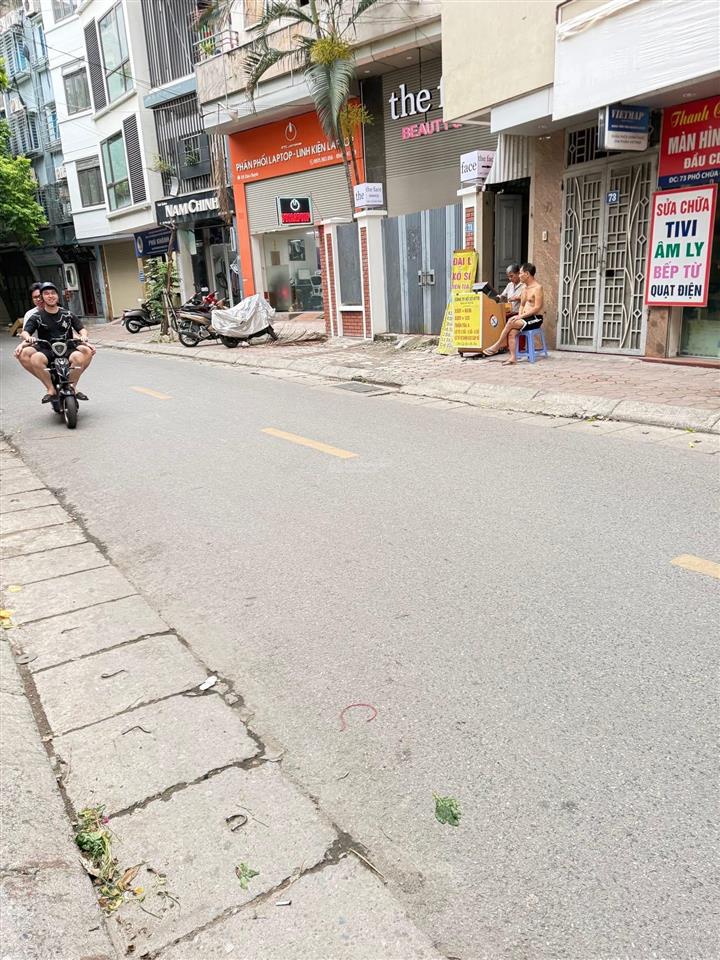 Cần cho thuê cả nhà mặt phố chùa quỳnh hai bà trưng 45m2 5tầng 200m2 ô tô kinh doanh gì cũng tốt