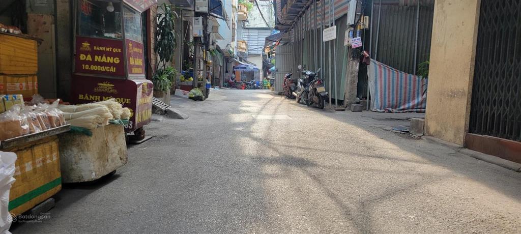 Với tài chính 9 tỷ có ngay nhà đẹp phố bạch mai hbt49m2 4t 4 ngủ rộng rãi thoáng mát, đủ nội thất
