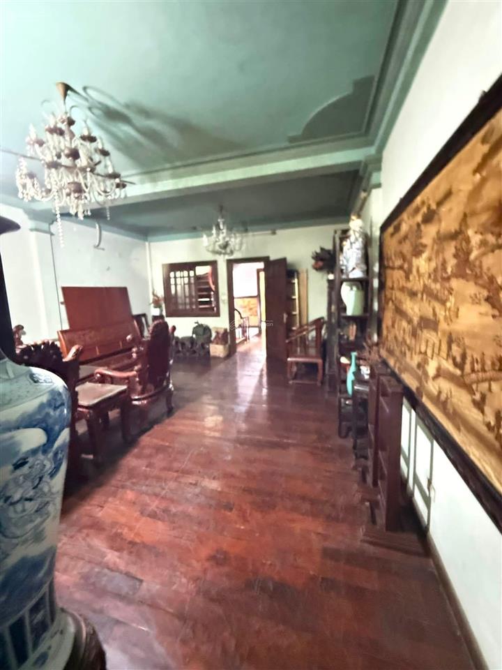 Chính chủ cho thuê nguyên căn mặt phố lò đúc  hbt 110m2x 5t 550m2 thông sàn mt6m  vỉa hè rộng