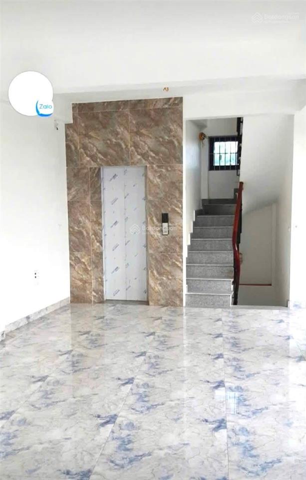 Cho thuê gấp căn nhà mặt phố trần khát chân  hbt 60m2 6tầng tổng 360m2 thông sàn thang máy mt10m