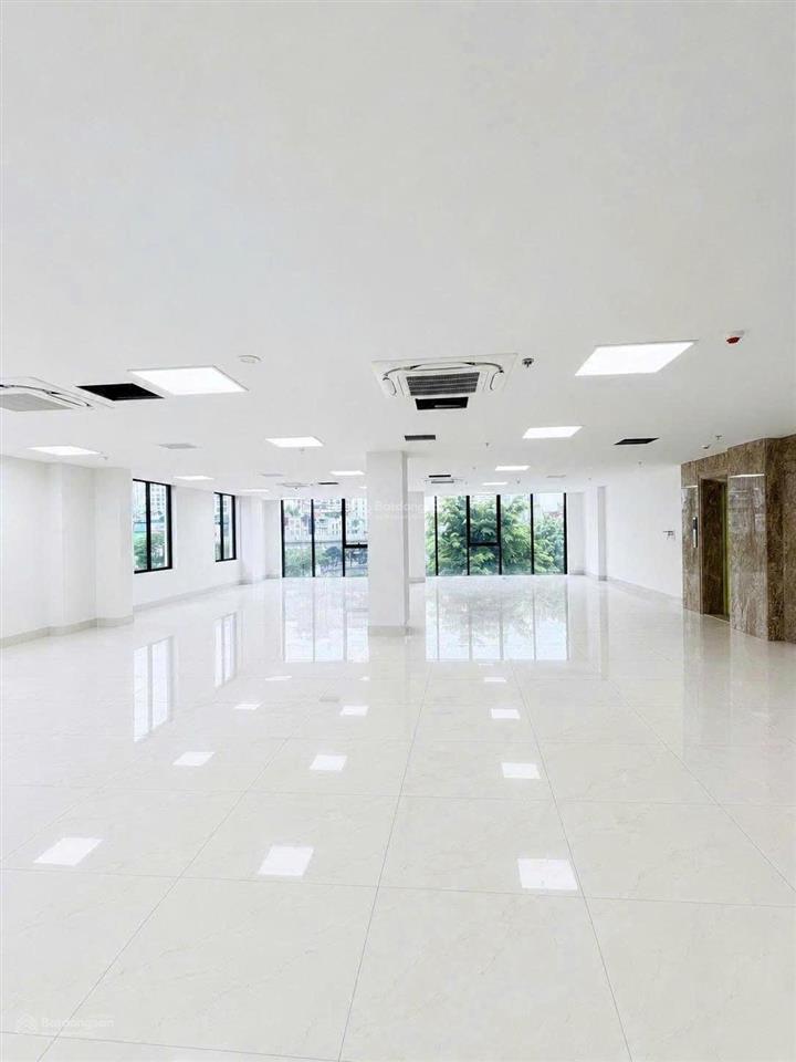 Chính chủ cần cho thuê nhà mặt phố minh khai hbt gần time city 120m2 4tầng tổng dt480m2 mới đẹp