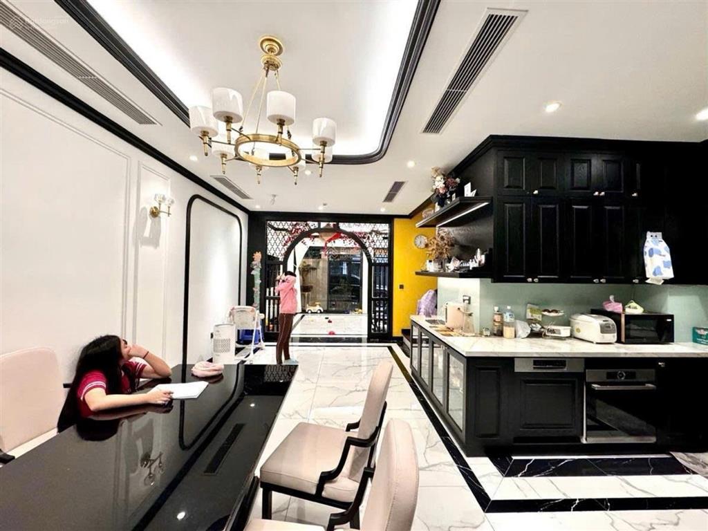Do chuyển vào nam  cần bán căn biệt thự liền kề của giới tinh hoa ở khu đô thị gamuda  hoàng mai