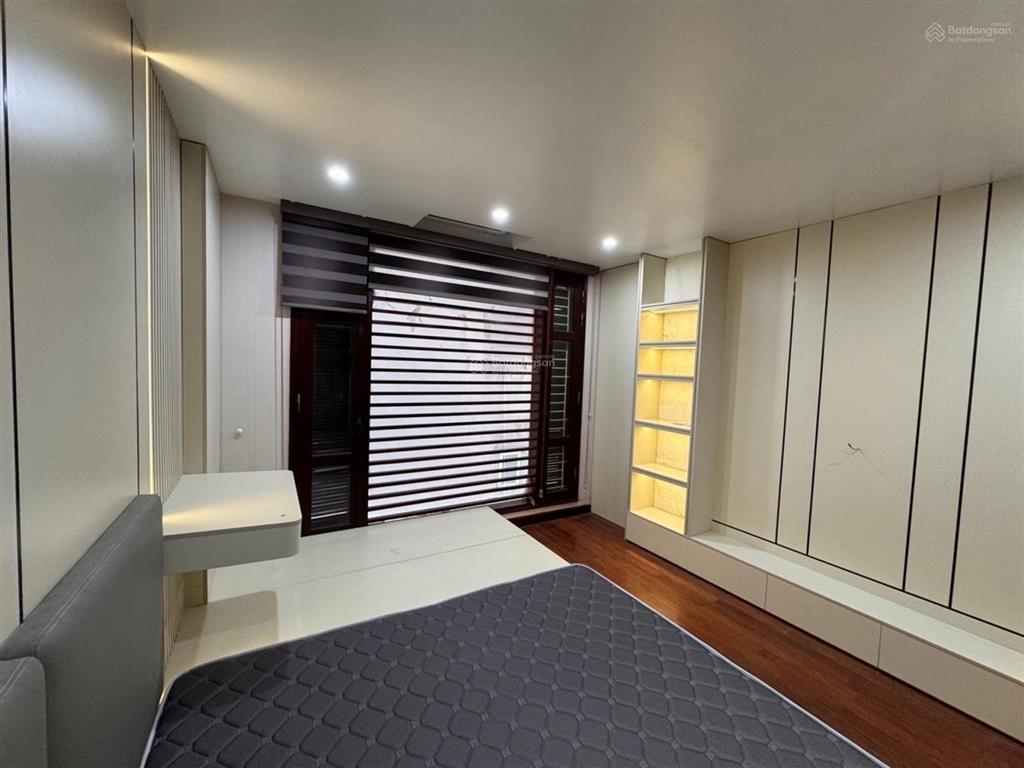 Cần bán nhà phố minh khai chủ tự xây chắc chắn56m2 4t 4 ngủ đẹp thoáng mát ô tô đỗ nhỉnh 11 tỷ