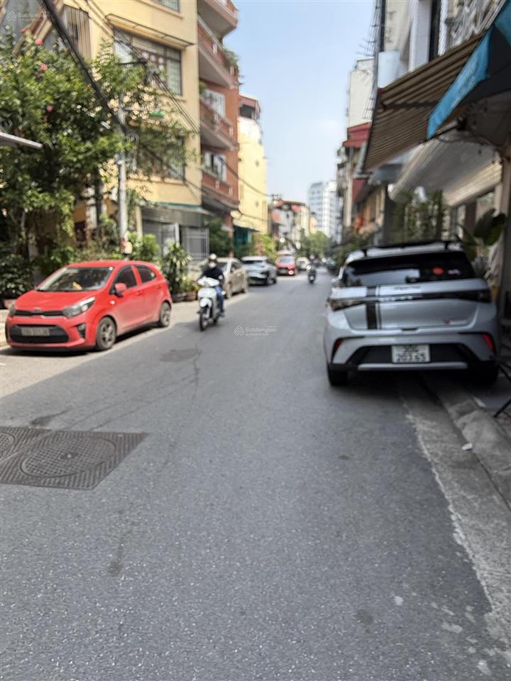 Cần bán nhà ngõ rộng đại cồ việt phường bạch mai  vỉa hè ô tô đỗ tránh, kinh doanh gì cũng tốt