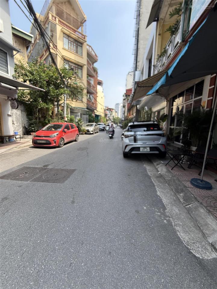 Cần bán nhà ngõ rộng đại cồ việt phường bạch mai  vỉa hè ô tô đỗ tránh, kinh doanh gì cũng tốt